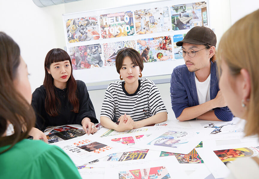 デザインプロジェクトの進行会議