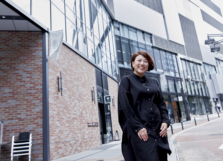 東京デザインプレックス研究所 修了生の声 東京デザインプレックス研究所 デザイナー クリエイター育成の専門校 渋谷